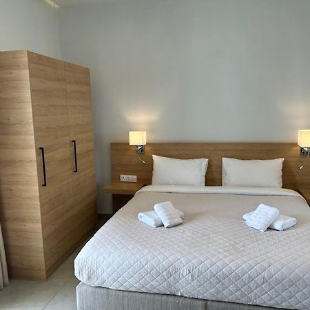 Euphoria Blue Studio Apartments Artemida  Camera foto