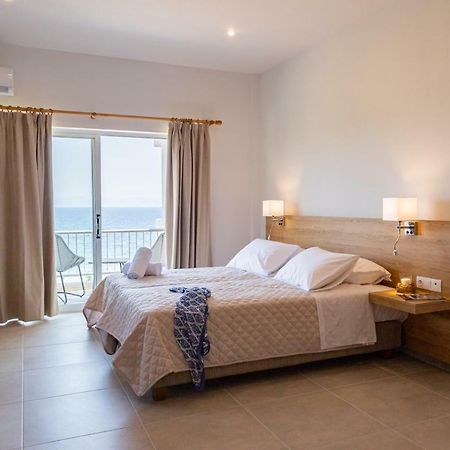 Euphoria Blue Studio Apartments Artemida  Esterno foto