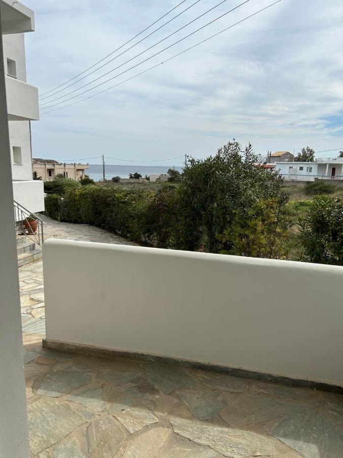 Euphoria Blue Studio Apartments Artemida  Esterno foto
