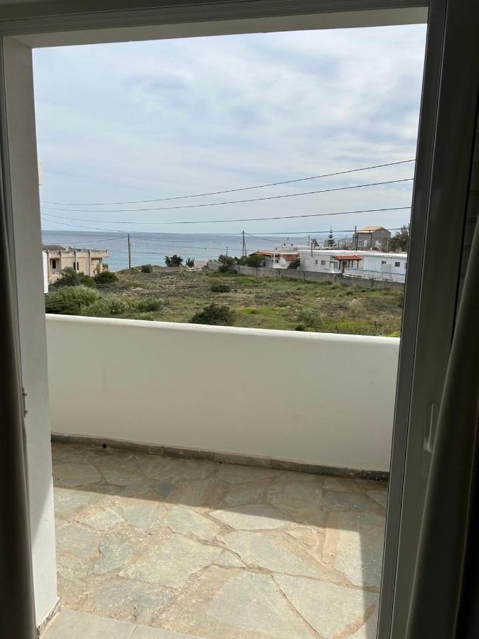 Euphoria Blue Studio Apartments Artemida  Esterno foto