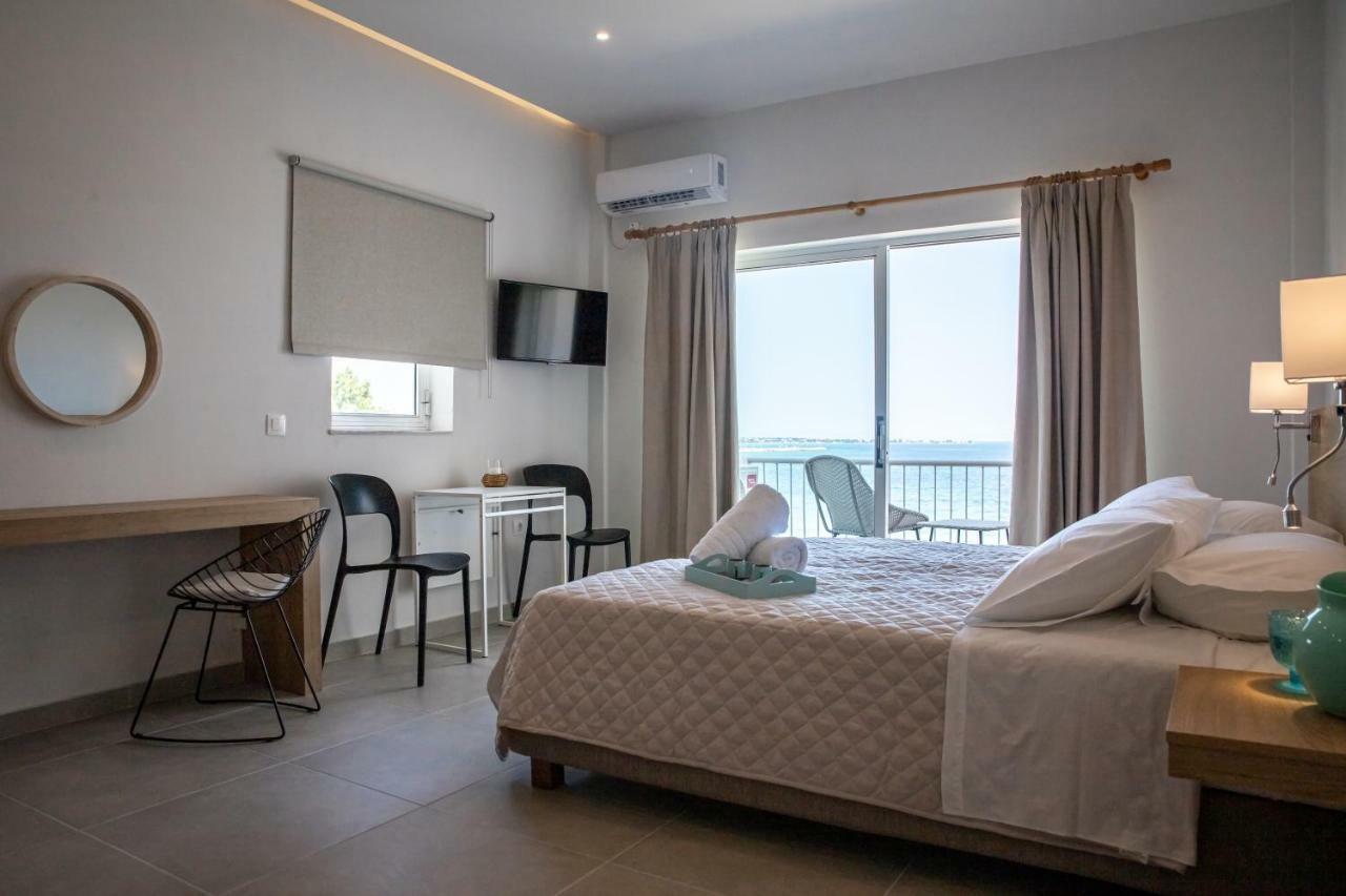 Euphoria Blue Studio Apartments Artemida  Esterno foto