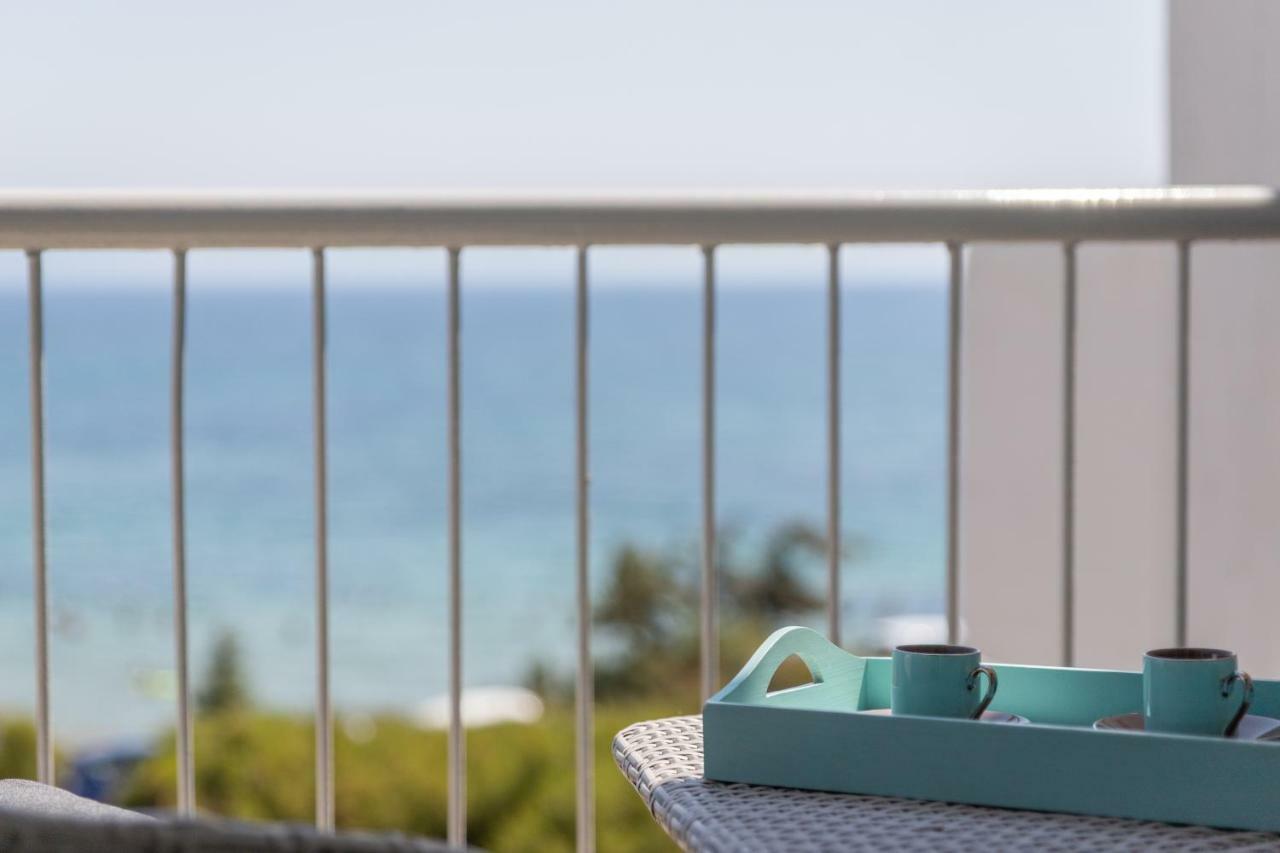 Euphoria Blue Studio Apartments Artemida  Esterno foto