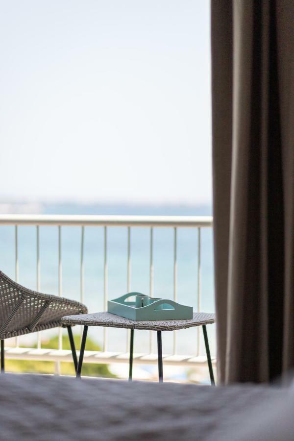 Euphoria Blue Studio Apartments Artemida  Esterno foto