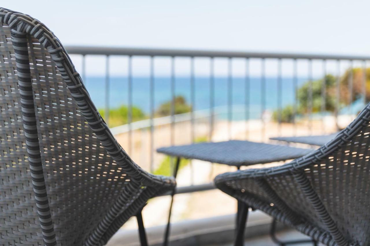 Euphoria Blue Studio Apartments Artemida  Esterno foto